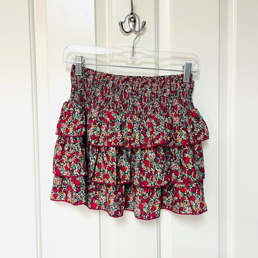 Floral Red Tiered Mini Skirt women’s size 2 or XS